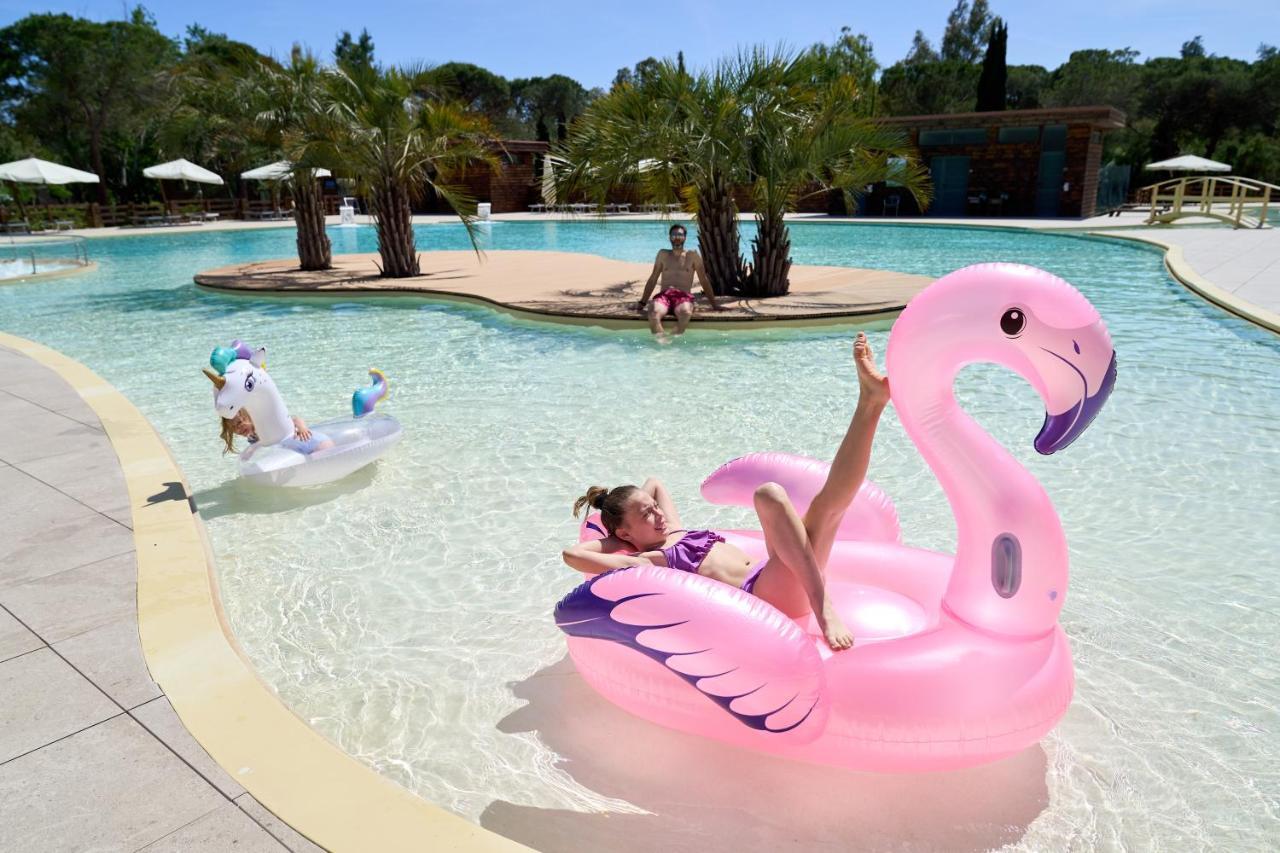 Camping Campo Dei Fiori فادا المظهر الخارجي الصورة